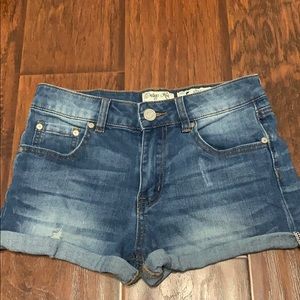 Indigo Rein jean shorts.